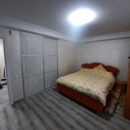 Двери-купе в нишу для спальни А-57